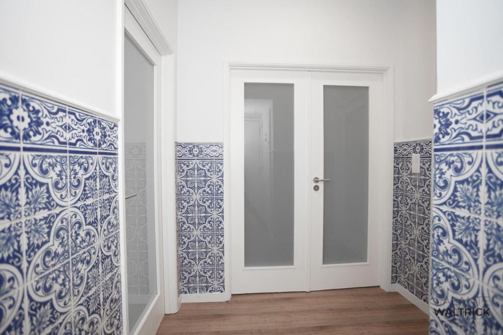 Downtown 3 Bedroom With Balcony - Quiet Street - Family Friendly - Groups Porto Ngoại thất bức ảnh