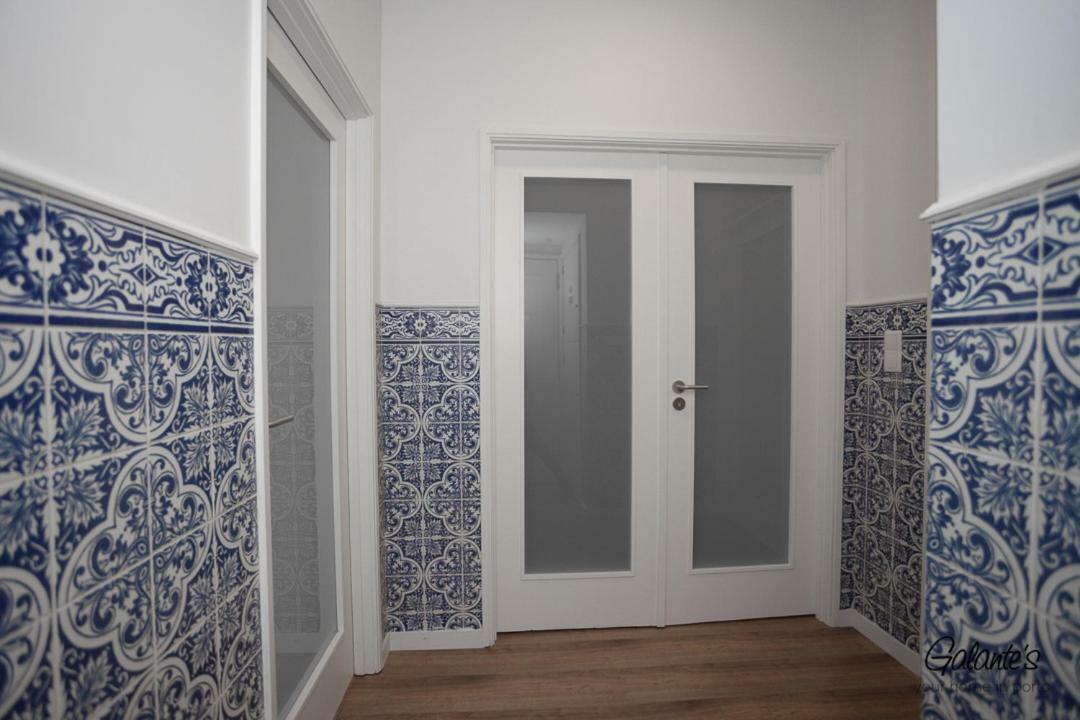 Downtown 3 Bedroom With Balcony - Quiet Street - Family Friendly - Groups Porto Ngoại thất bức ảnh