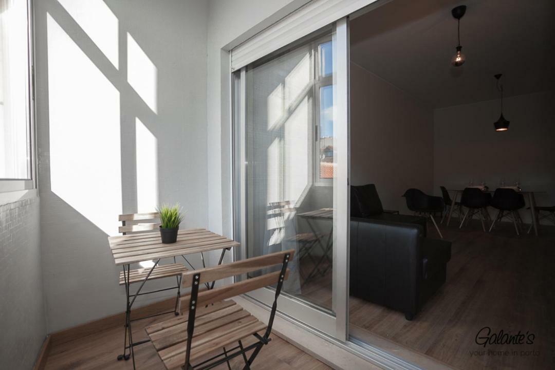 Downtown 3 Bedroom With Balcony - Quiet Street - Family Friendly - Groups Porto Ngoại thất bức ảnh
